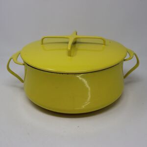 Vtg Dansk Designs France Kobenstyle Yellow Enamel Dutch Oven w Lid Trivet